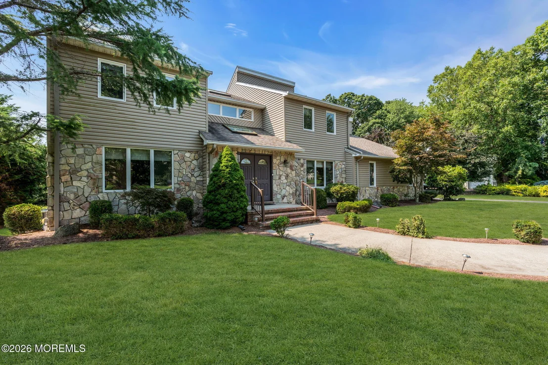 Photo of 15 Oxford Drive