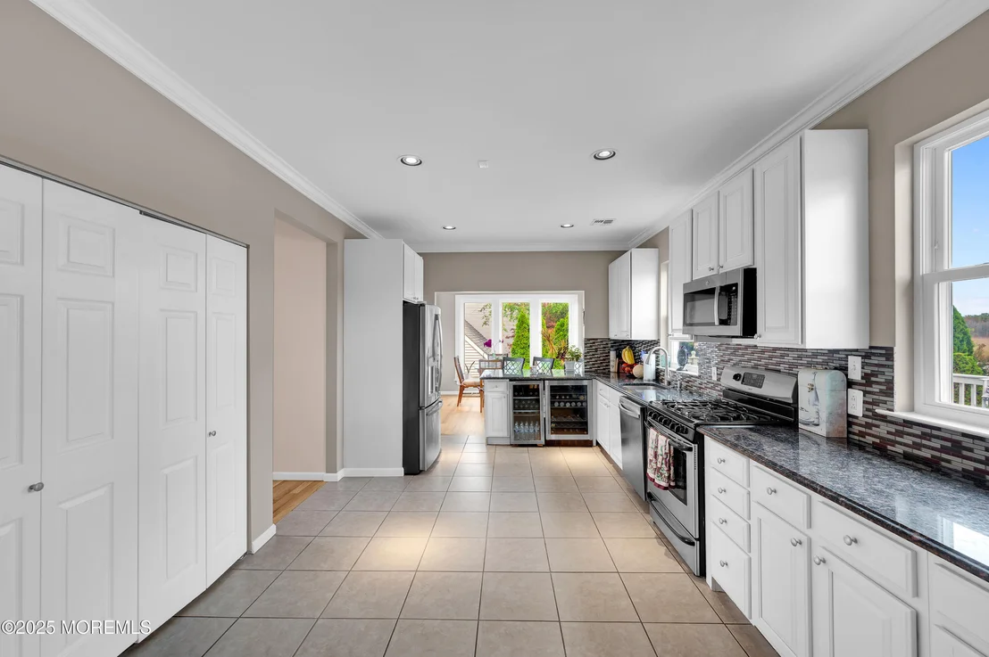 Photo of 741 S River Drive