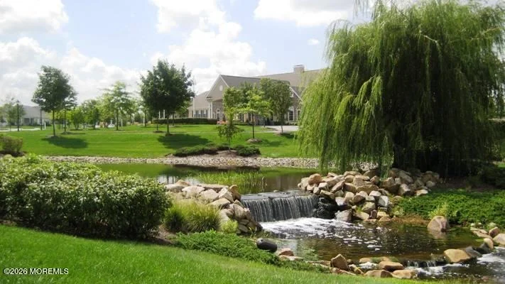 Photo of 46 Minuteman Circle