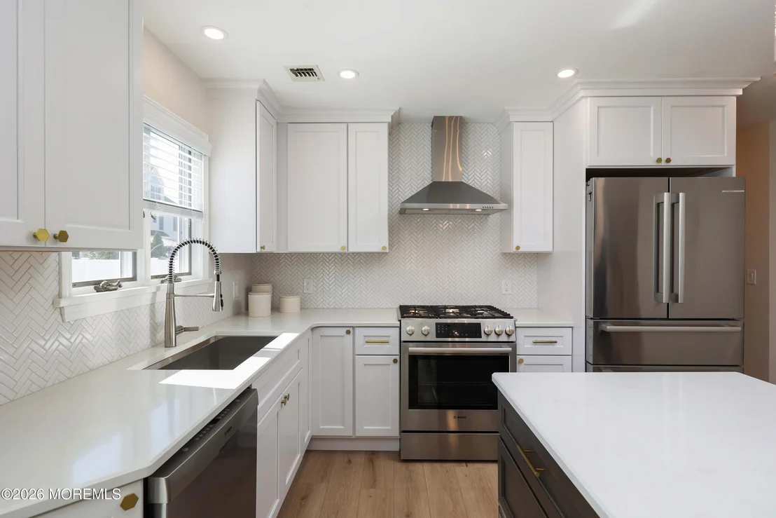 Photo of 3324 Long Point Drive