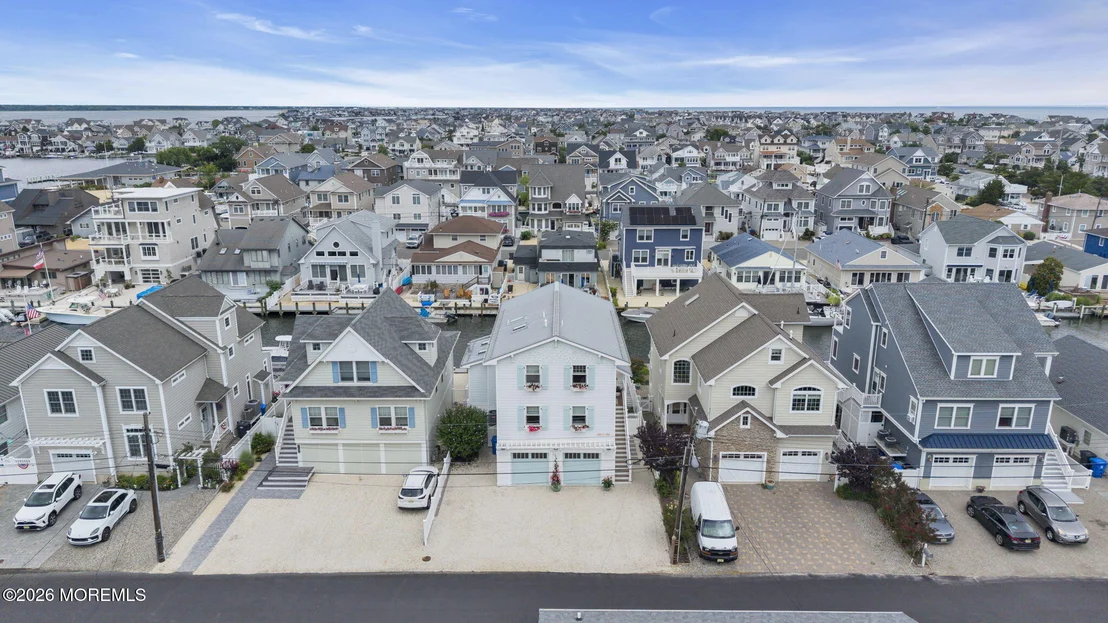 Photo of 234 N Lagoon Road