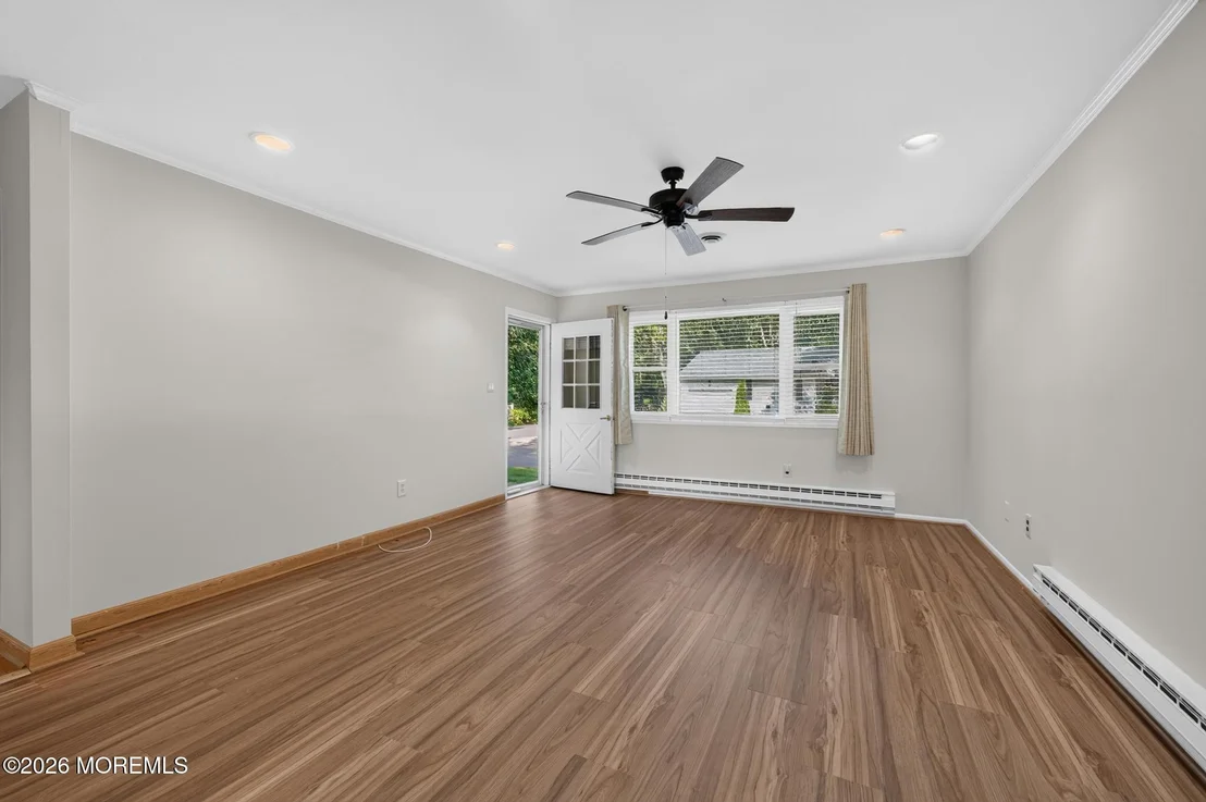 Photo of 11 Kentucky Way
