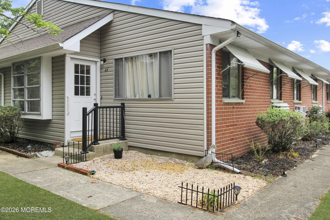 Photo of 4d Potomac Lane