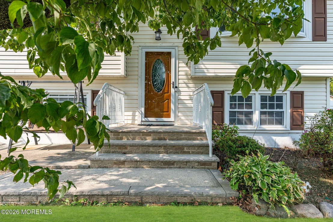 Photo of 666 Longview Drive