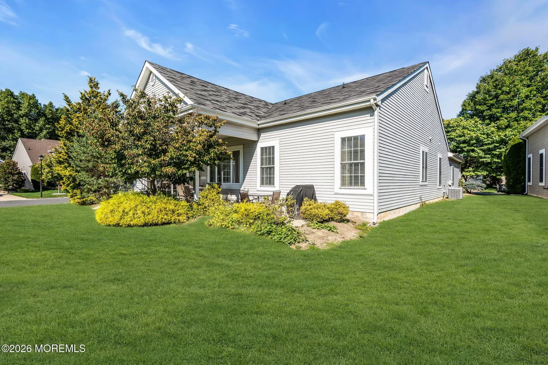 Photo of 1 Turnberry Place