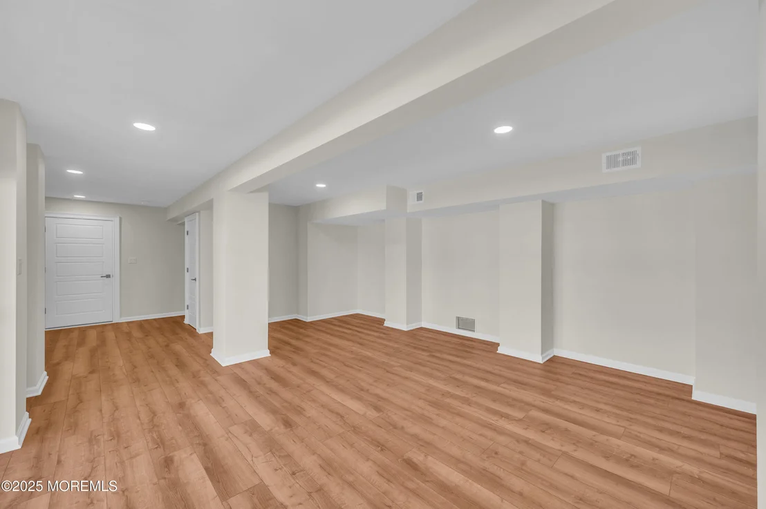 Photo of 103 5th Avenue