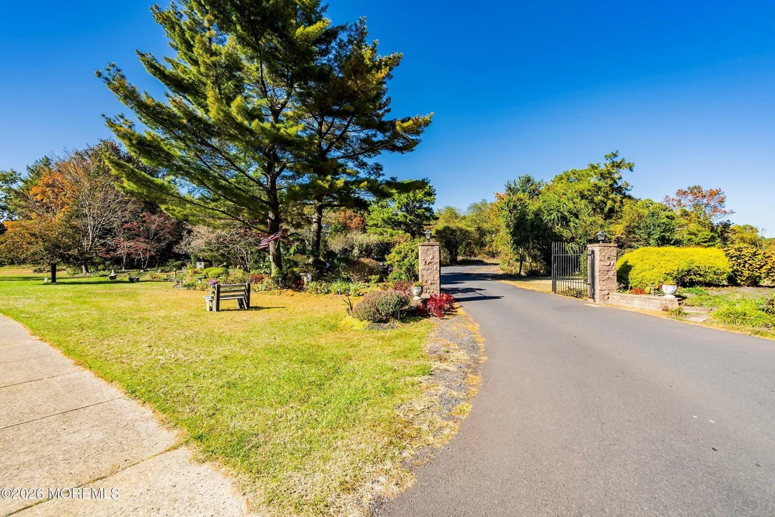 Photo of 33A Gramercy Lane