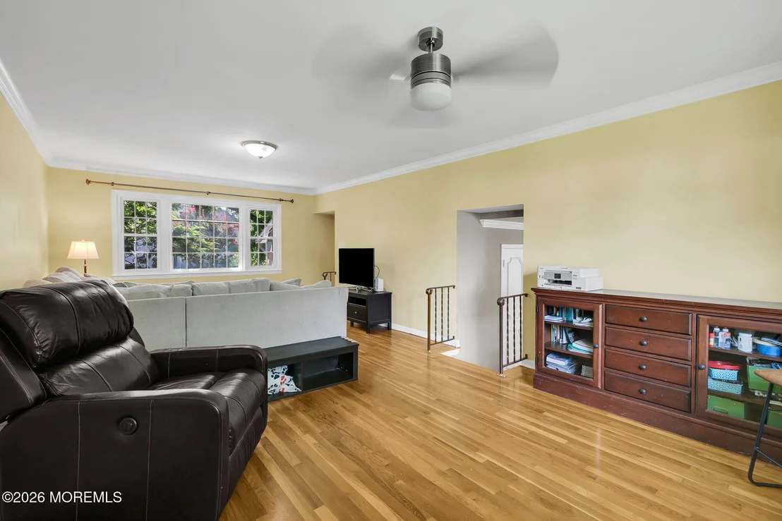 Photo of 49 Manitto Place