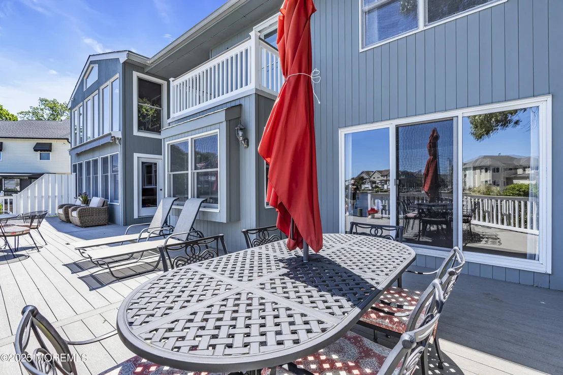 Photo of 560 Midwood Drive