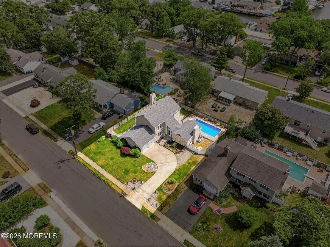 Photo of 14 Scheiber Drive