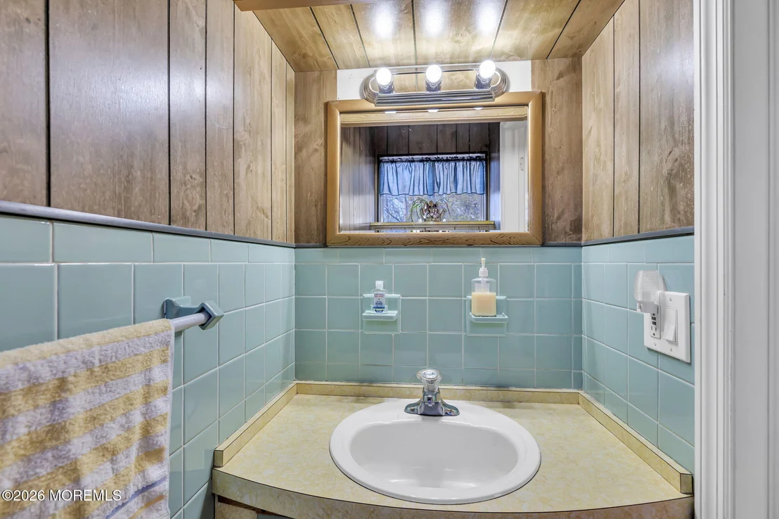 Photo of 307 Clearstream Road