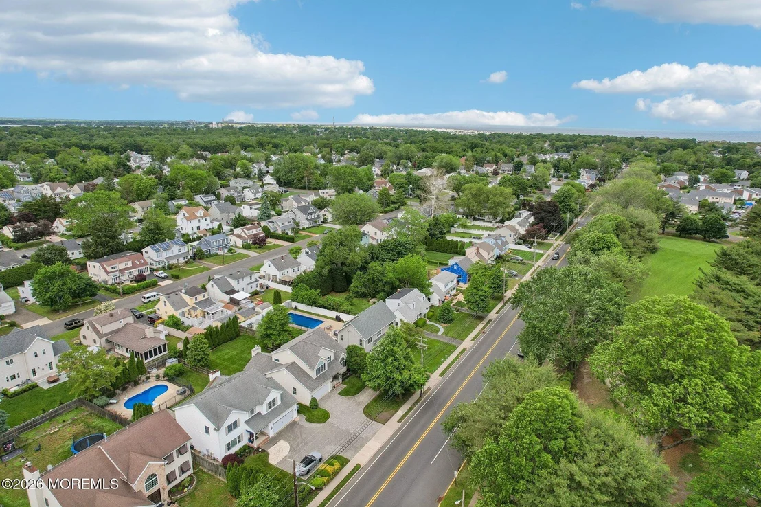 Photo of 920 Allaire Road