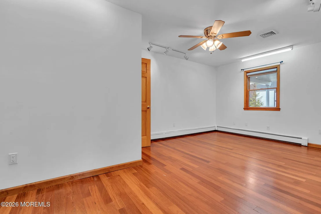 Photo of 20 Sylvan Boulevard