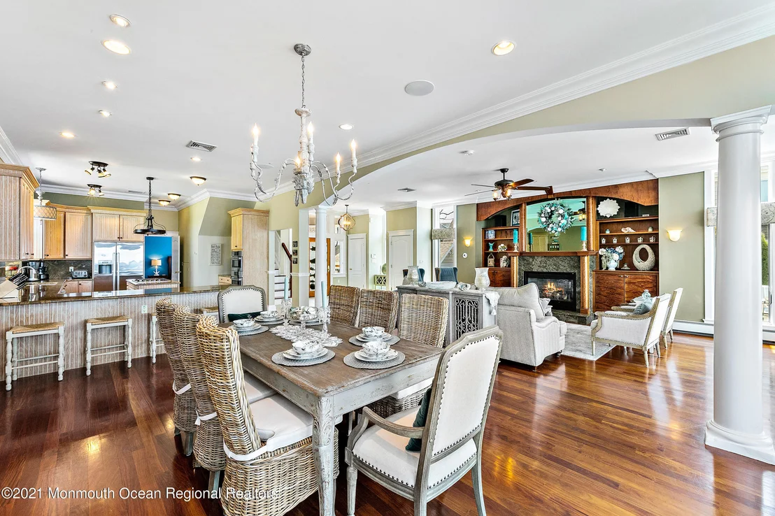Photo of 770 North Drive