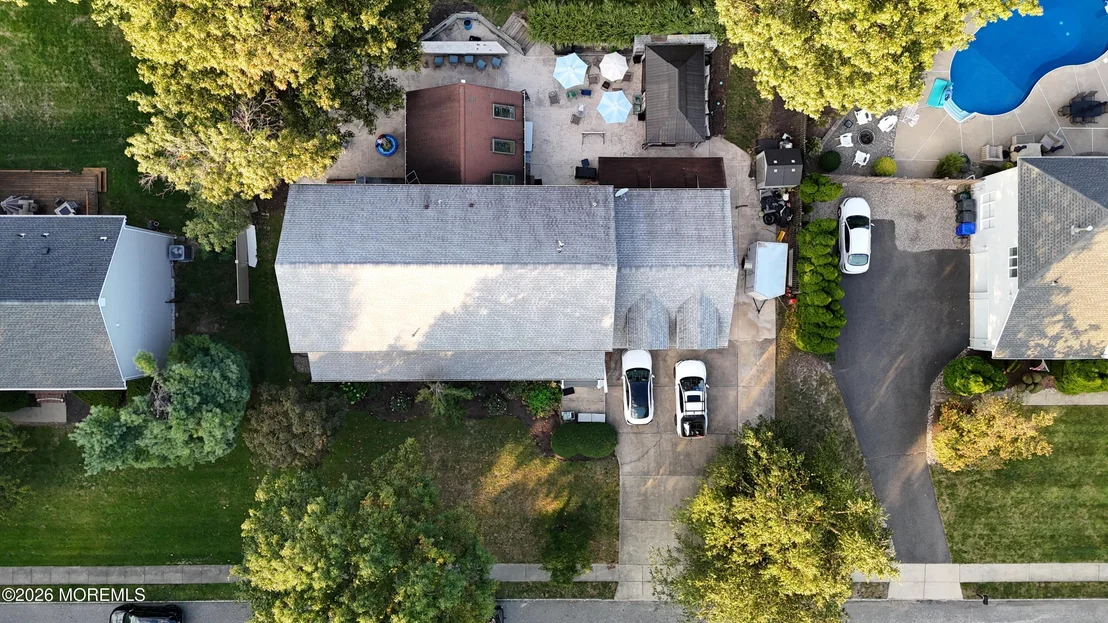 Photo of 711 Tall Oaks Drive