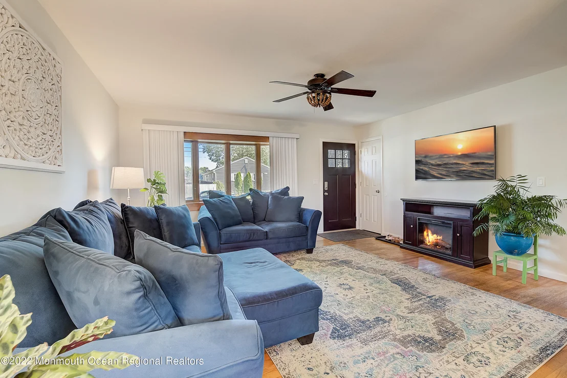 Photo of 202 Lorraine Place