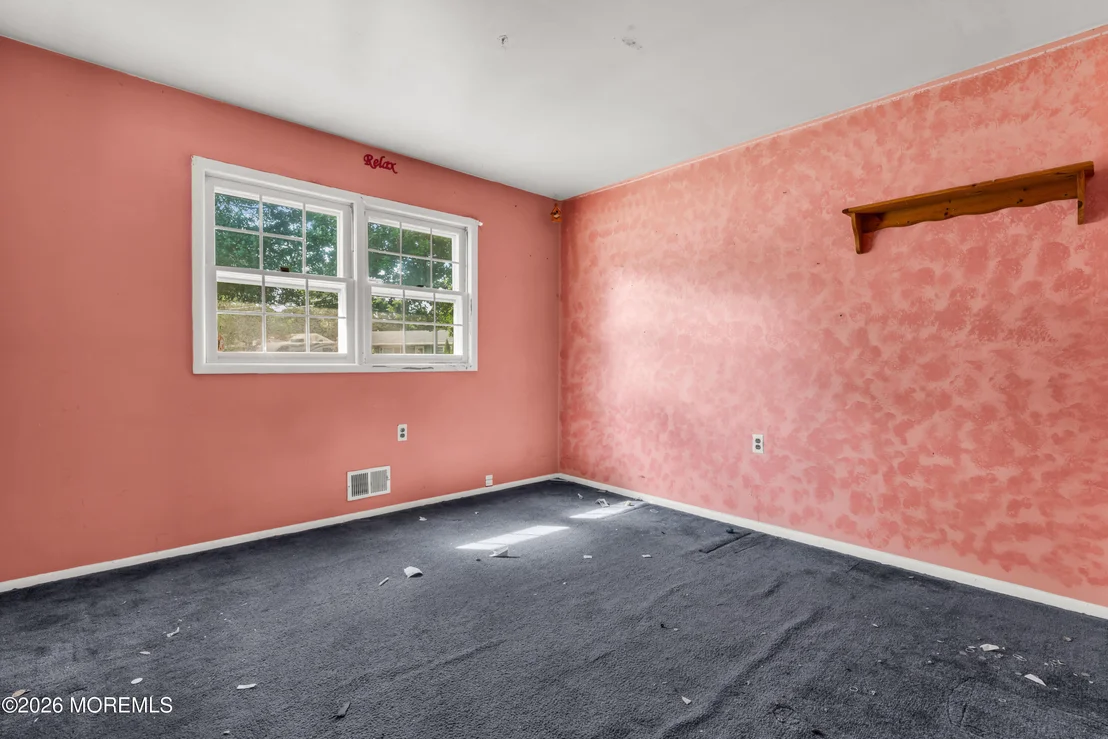 Photo of 399 Constitution Drive