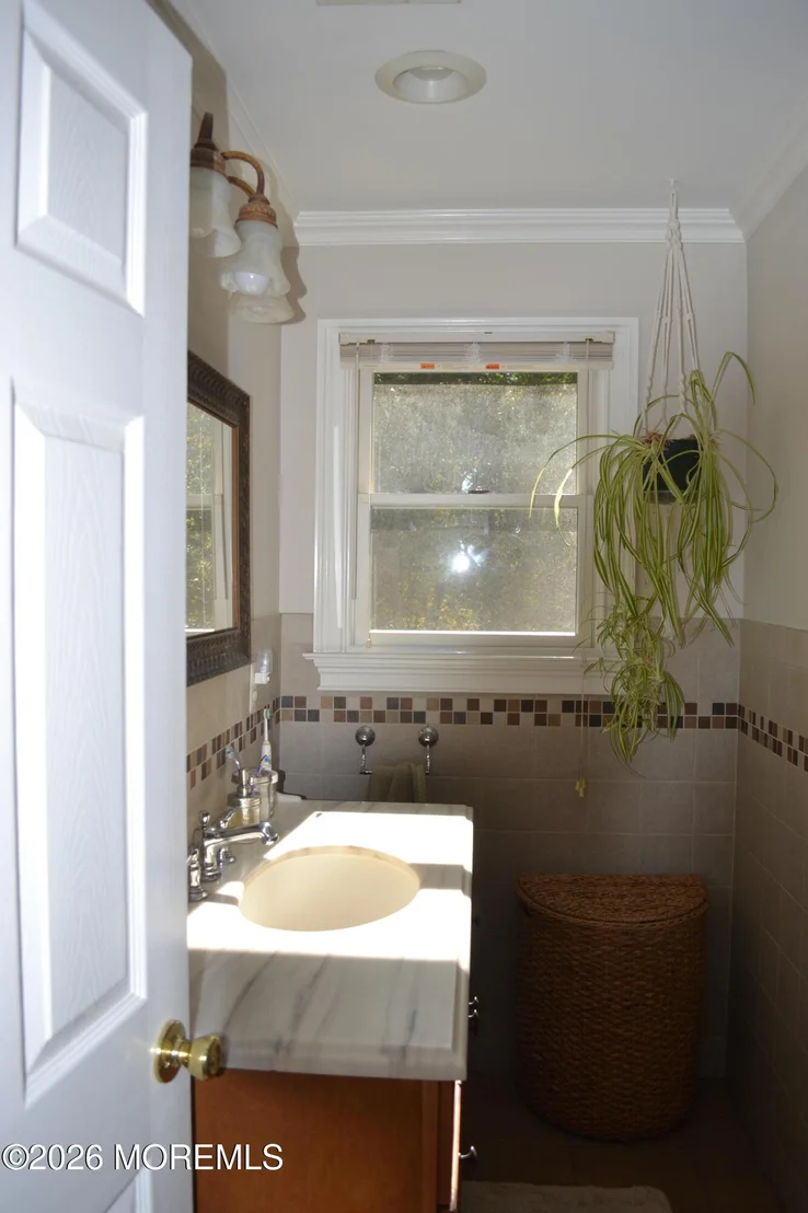 Photo of 462 Shady Lane