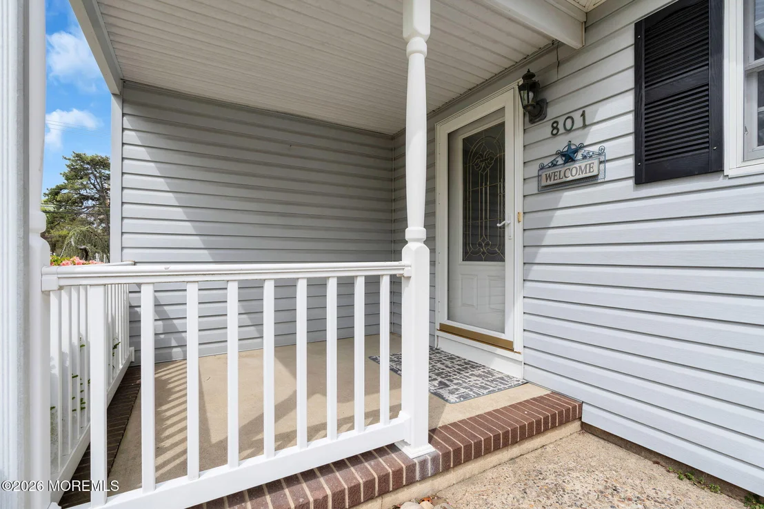 Photo of 801 Broadway Boulevard