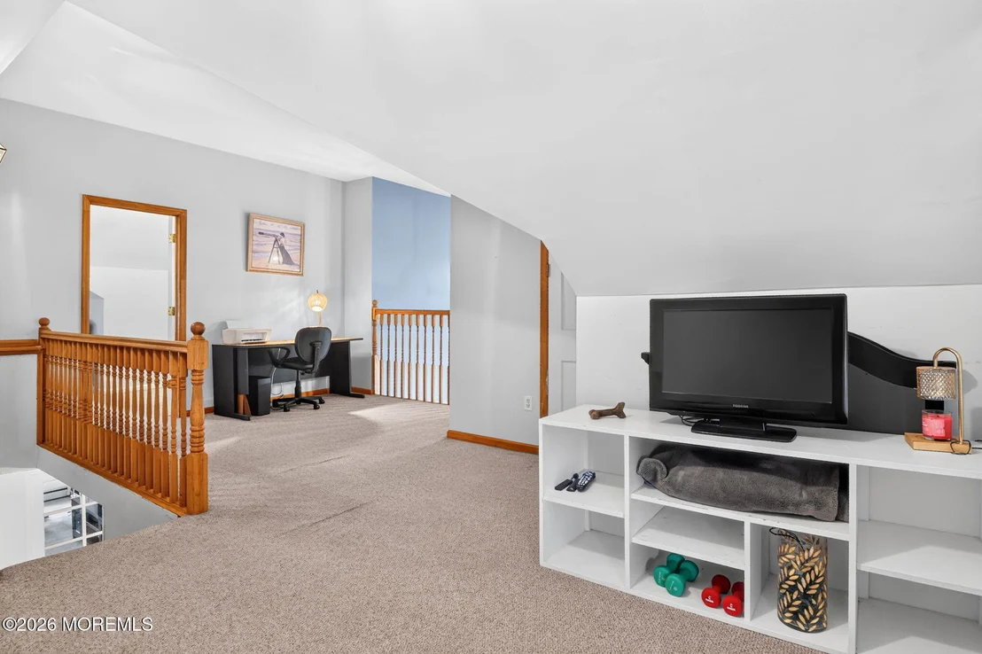 Photo of 210 Robbins Road