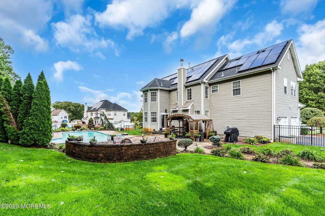 Photo of 15 Greenwich Drive