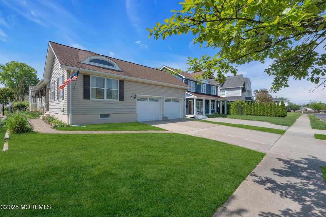 Photo of 75 Minerva Avenue
