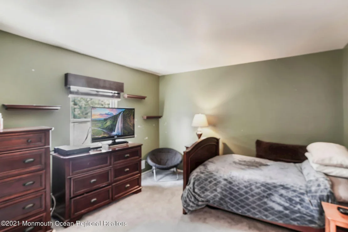 Photo of 131 Linnea Lane