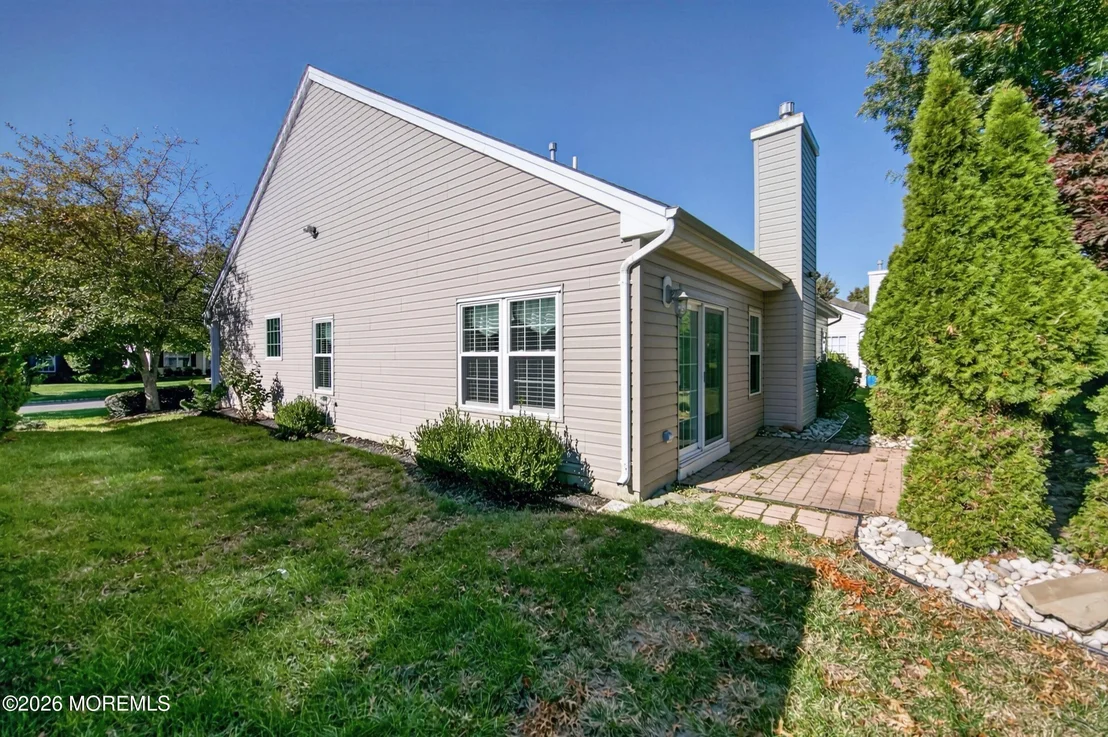 Photo of 6 Doral Way