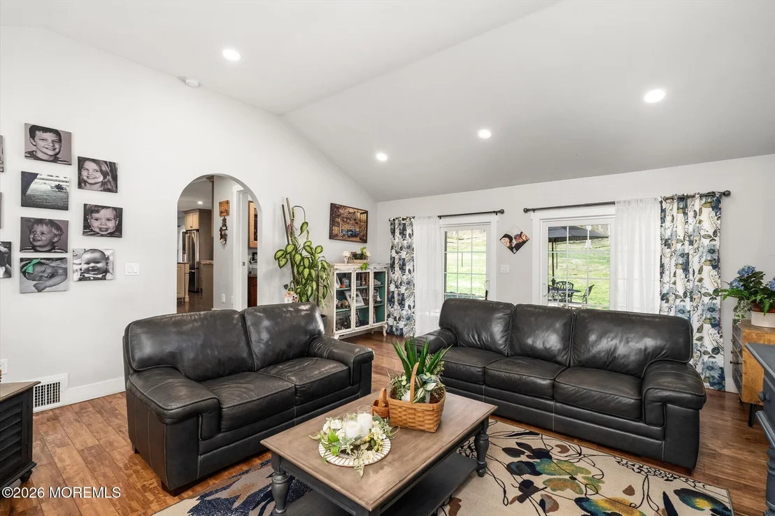 Photo of 158 Larrison Road