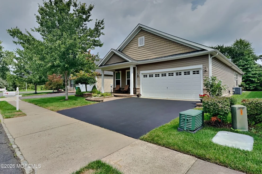 Photo of 70 Kingston Drive