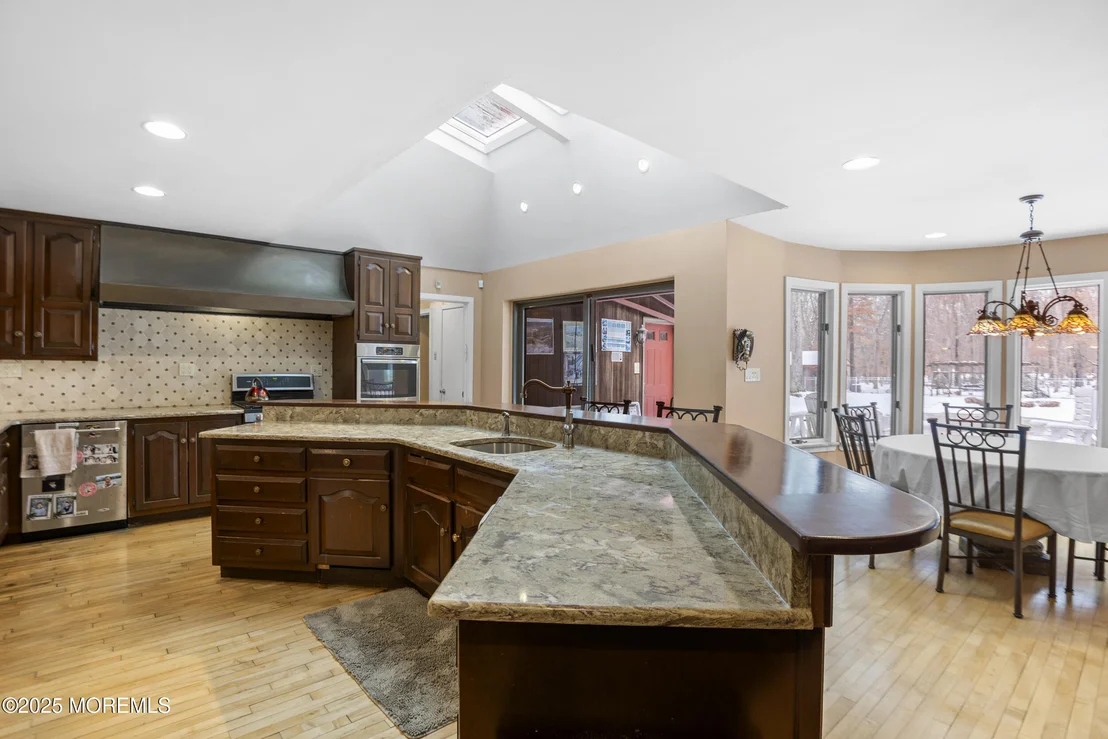 Photo of 780 Green Valley Road