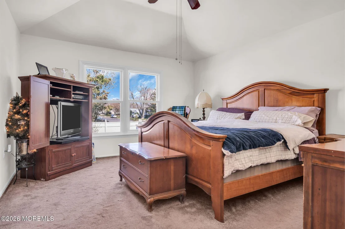 Photo of 522 Woolley Drive