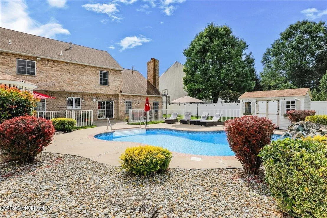 Photo of 25 Paceview Drive