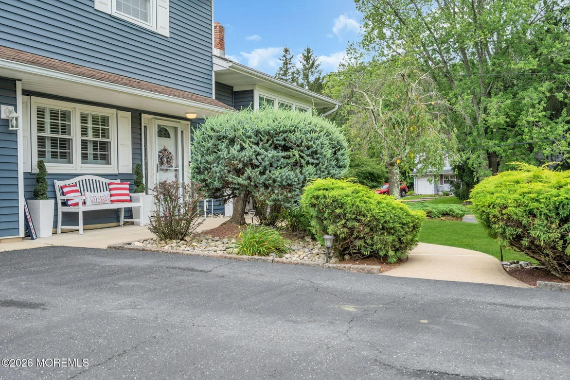 Photo of 1 Meadowbrook Drive