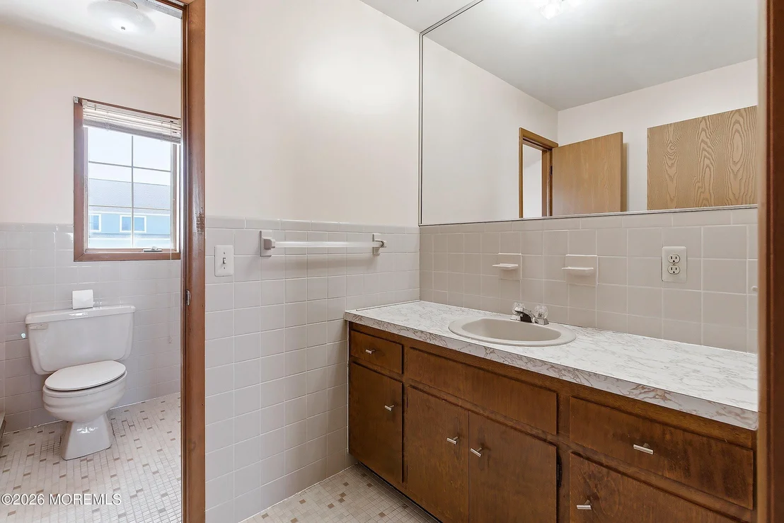 Photo of 832 Forepeak Drive