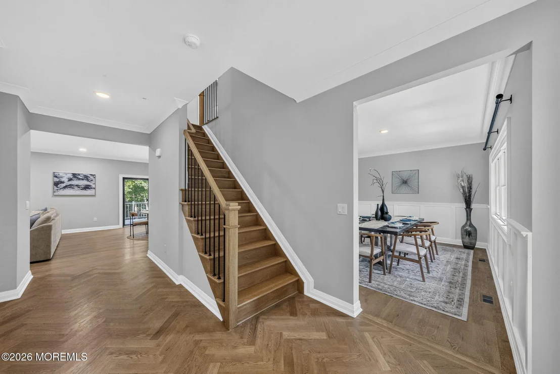 Photo of 284 Middle Road