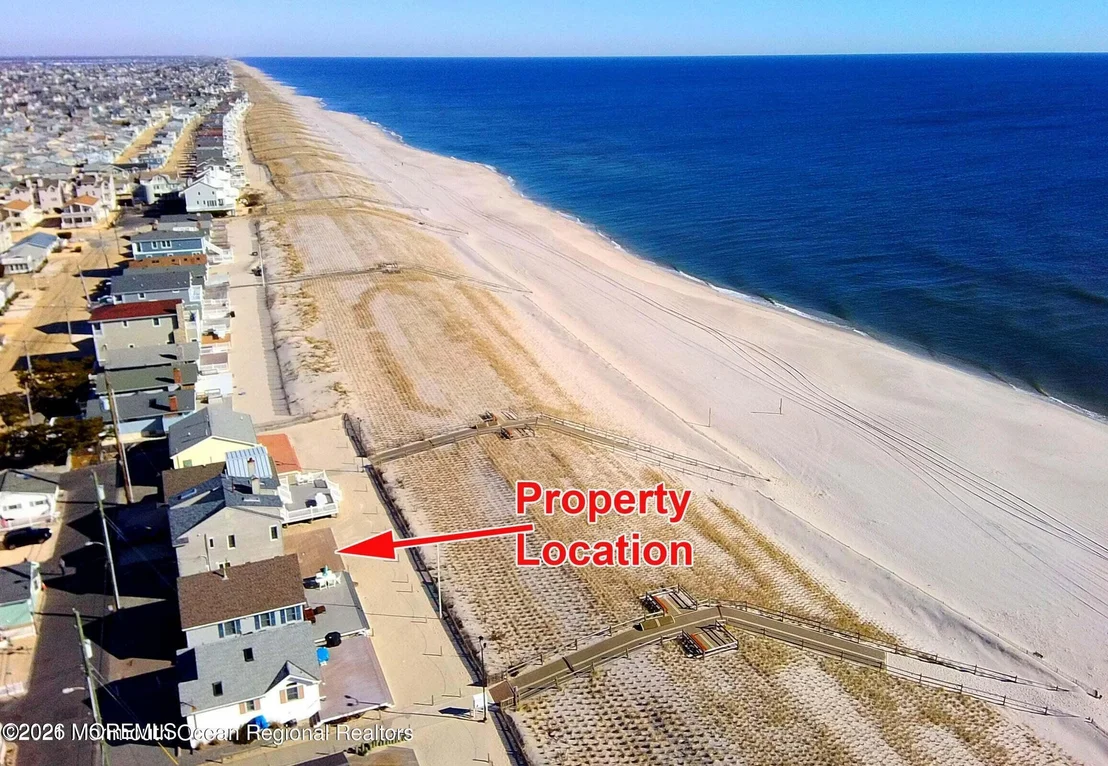 Photo of 3176 Ocean Road