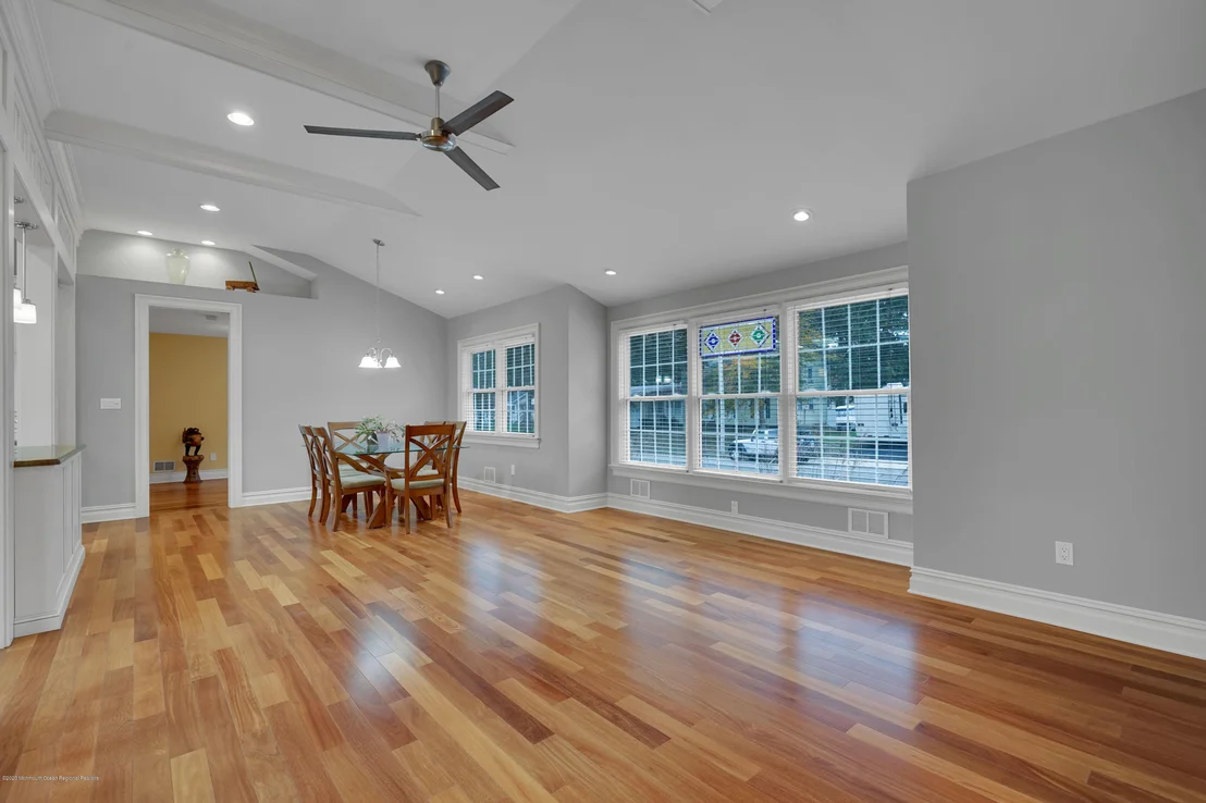 Photo of 159 Natick Trail