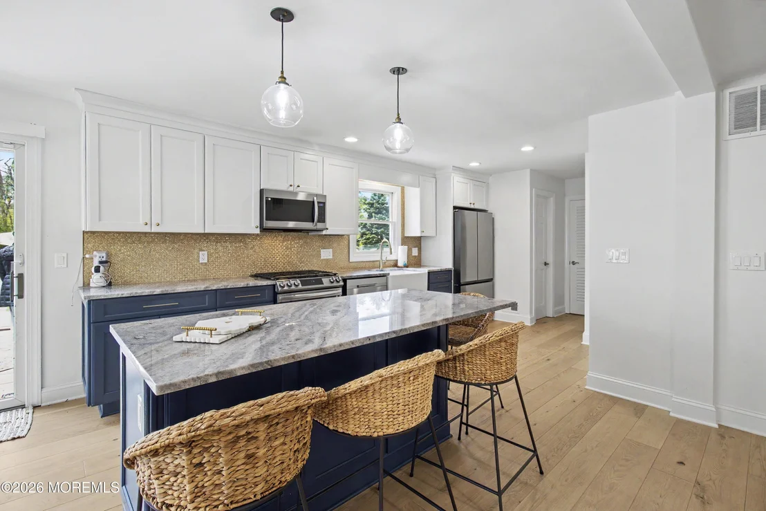 Photo of 502 Yew Drive
