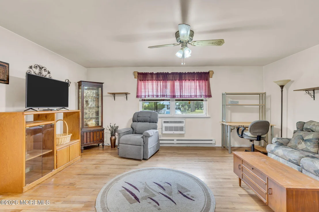 Photo of 207B Laurel Place