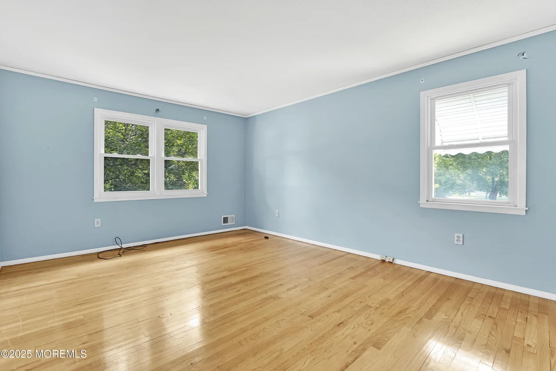 Photo of 32 Woods Road