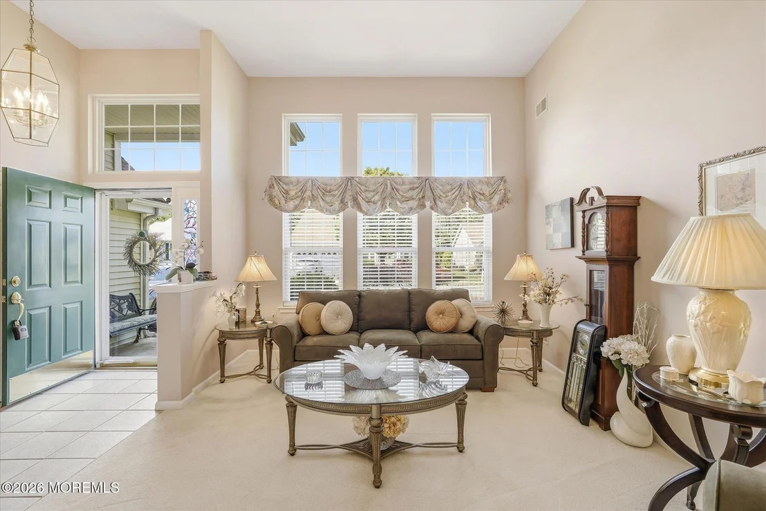 Photo of 112 Mirage Boulevard
