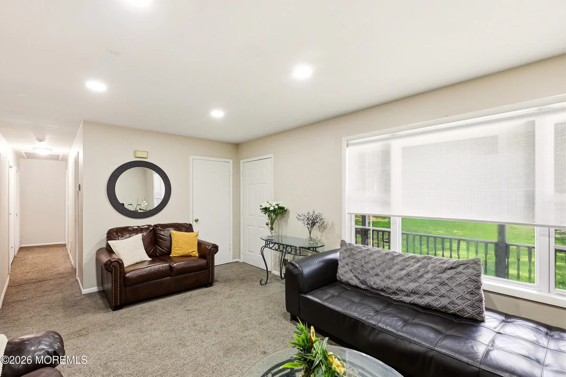 Photo of 225 Cassville Road