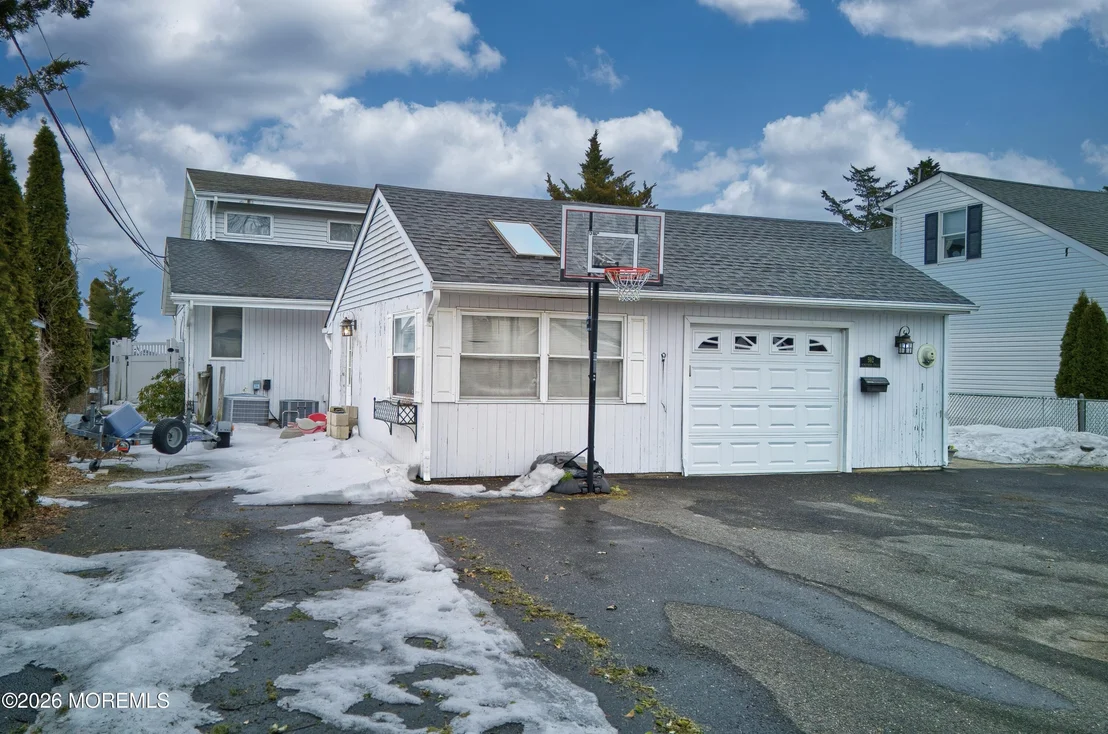 Photo of 592 Kingfisher Circle