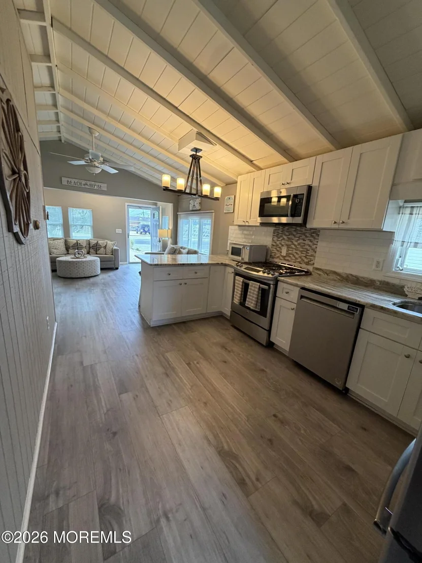 Photo of 100 W Plover Way