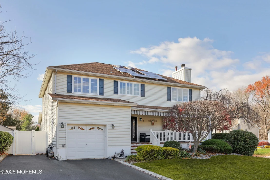 Photo of 2 Columbia Drive