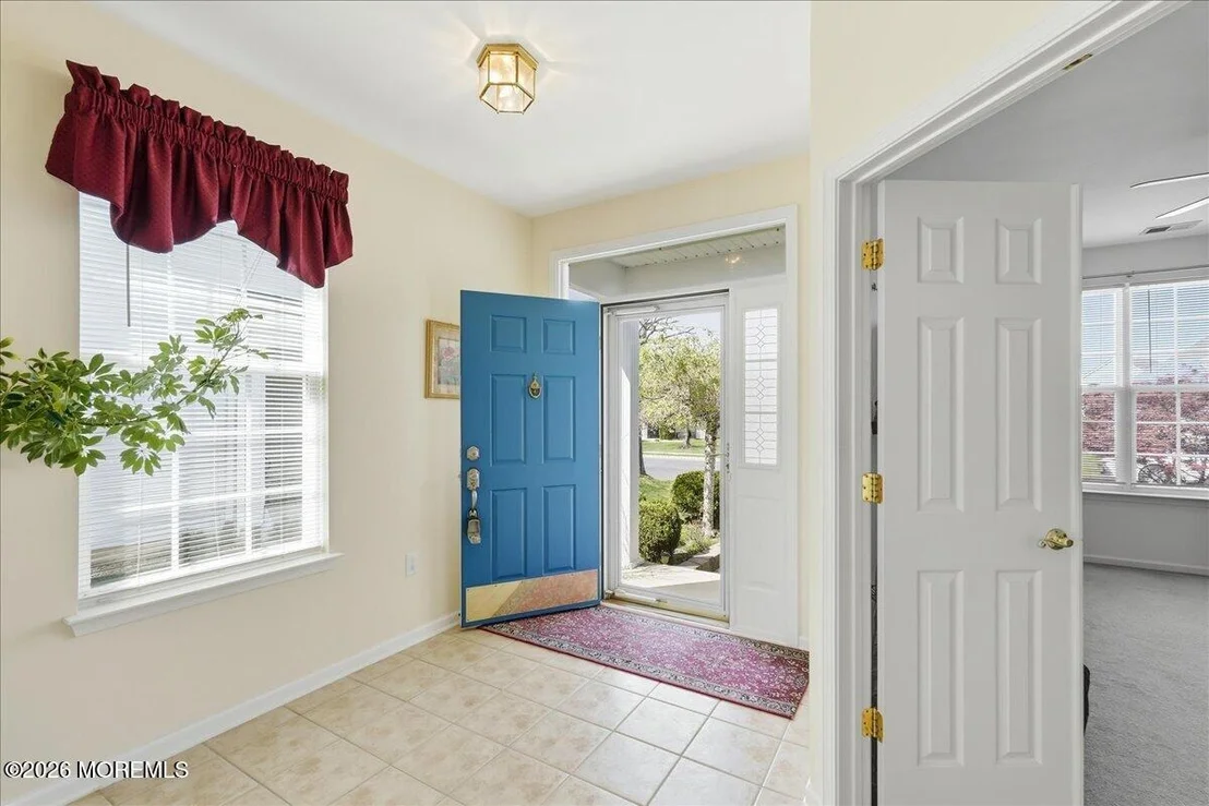 Photo of 74 Pond View Circle