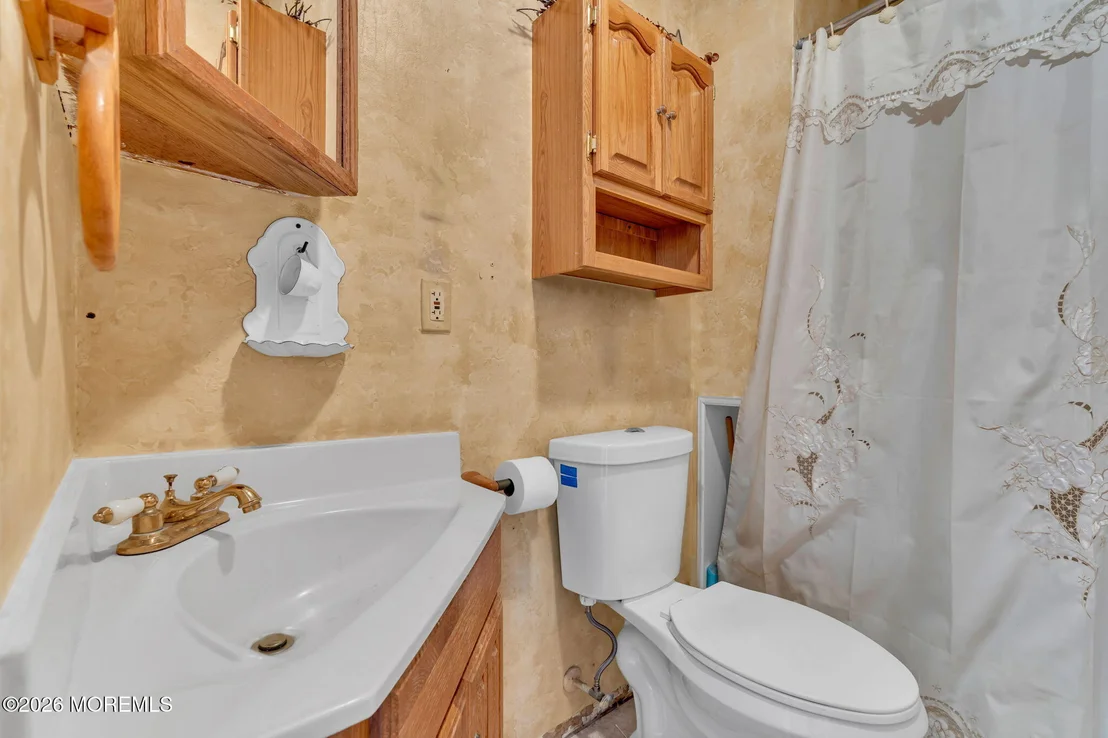 Photo of 488 Mohawk Drive