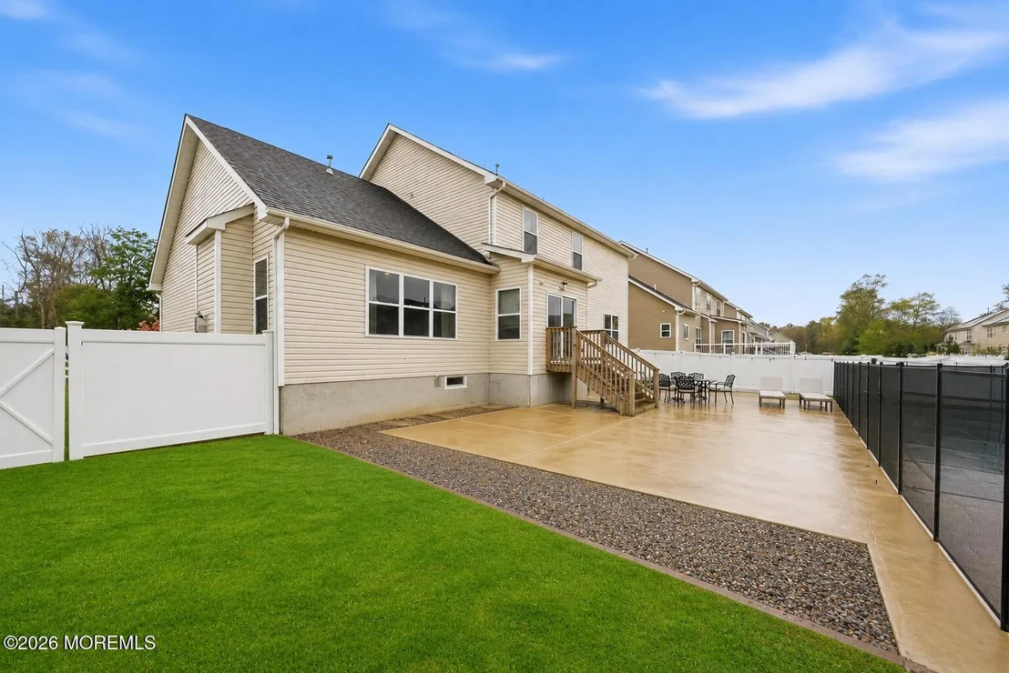Photo of 1 Prairie Lane