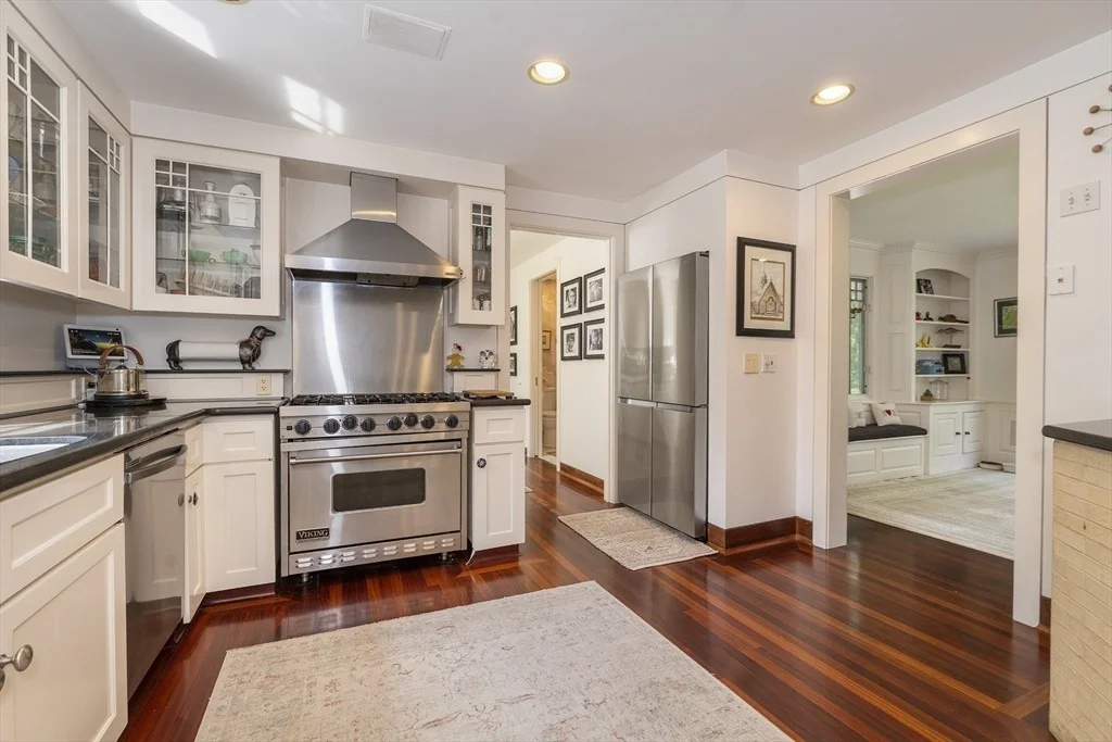 Photo of 30 Summit Ave